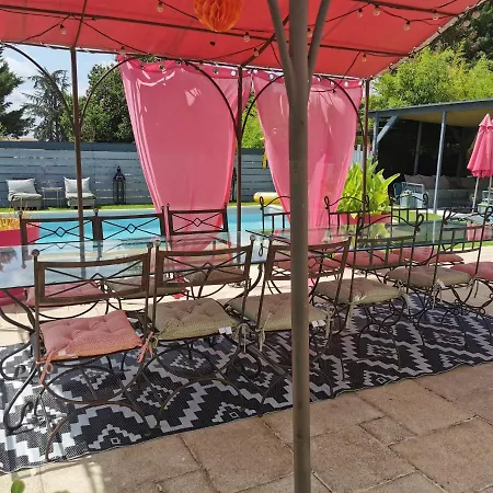 ゲストハウス Dans Avec Piscine Roézé-sur-Sarthe