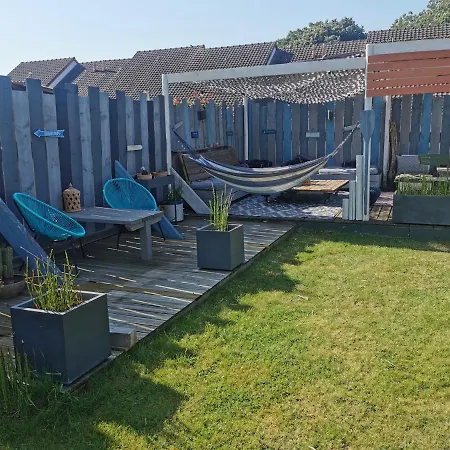 Dans Avec Piscine Гостевой дом *