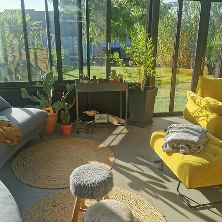 ゲストハウス Dans Avec Piscine *