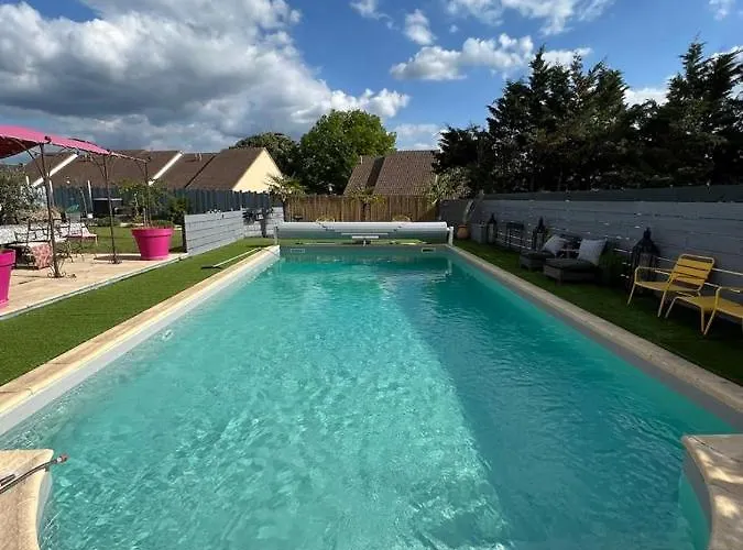 Dans Avec Piscine Roeze-sur-Sarthe
