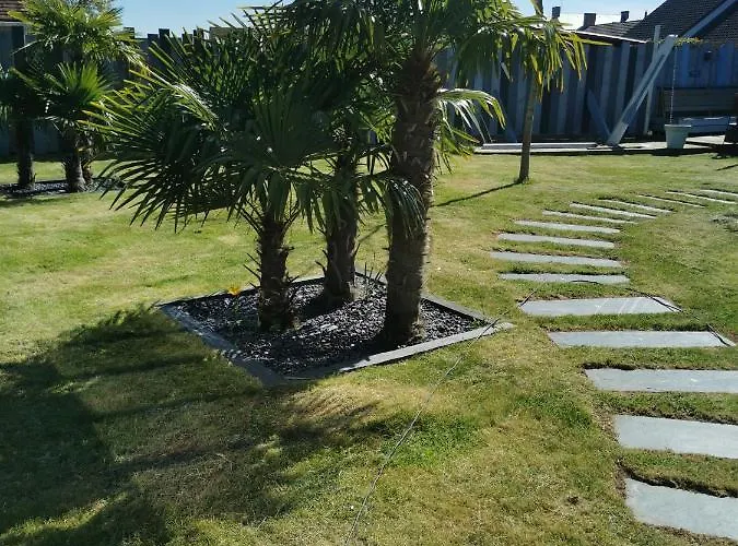 Dans Avec Piscine 게스트하우스